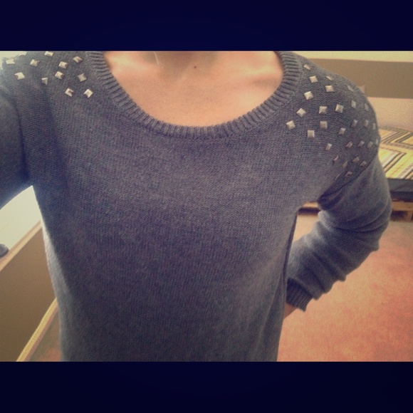 Grey lightweight sweater, Small, studded shoulders - Picture 1 of 4