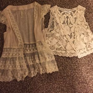 2 lace tops bundle