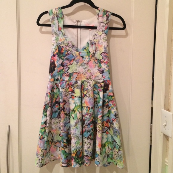 Fit and flare v neck floral tie die dress