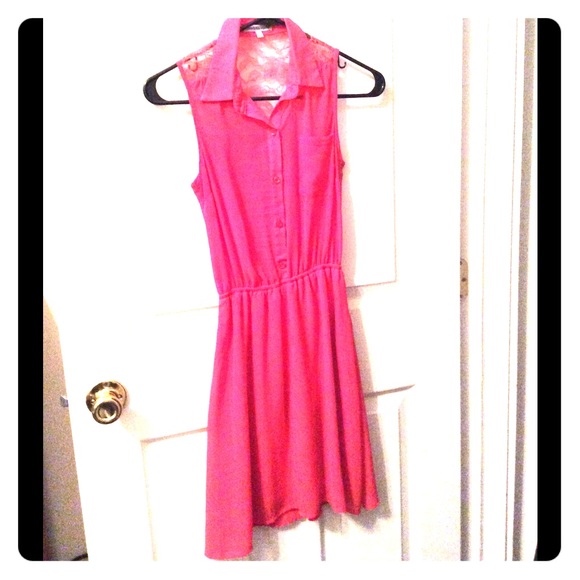 Pink sleeveless dress