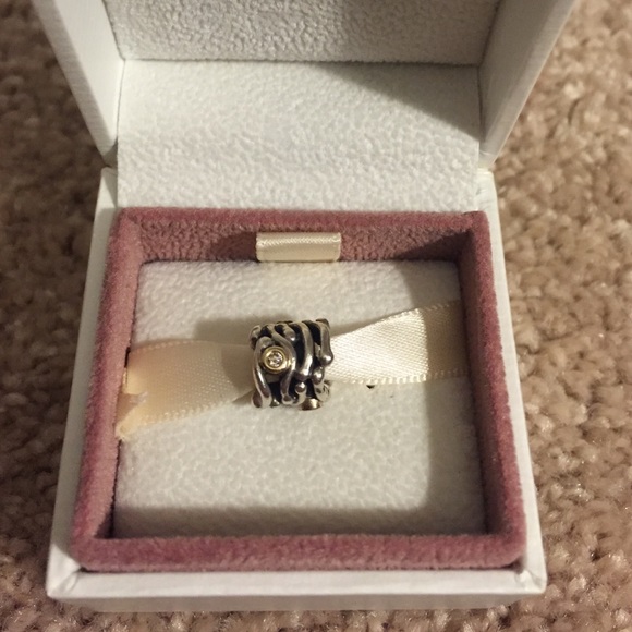 PANDORA DANCING DIAMOND CHARM--RARE AND RETIRED!