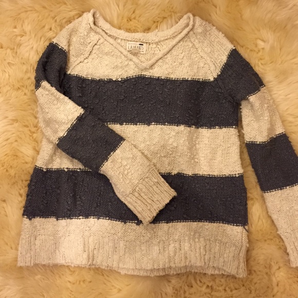 LA HEARTS SWEATER