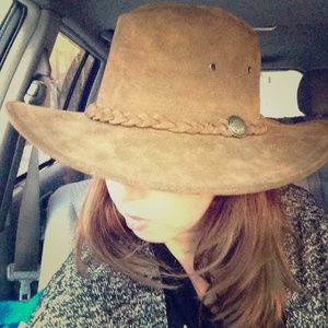 100% Leather Structured Boho Hat