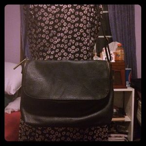 Black H&M purse