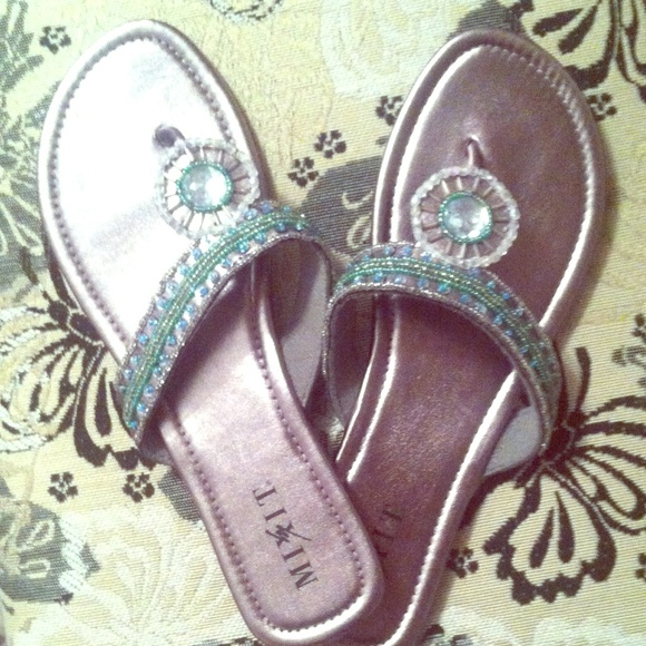 Beaded sandles