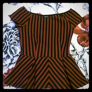 BUNDLED Red and black shirt!