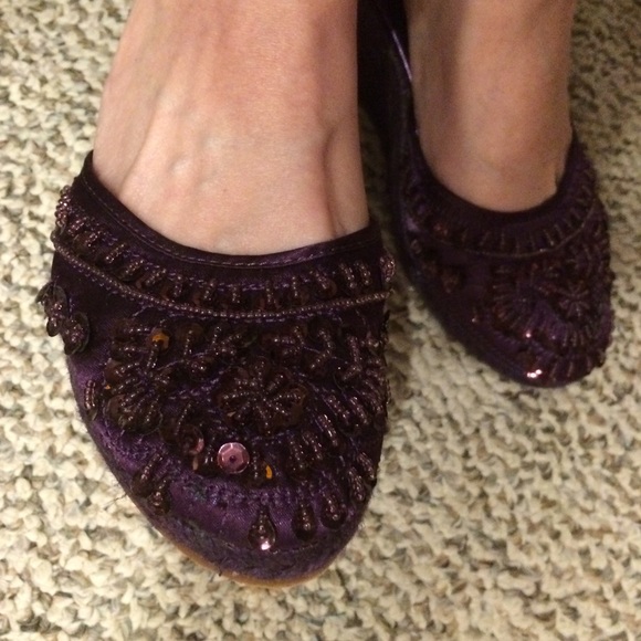SOLD IN BUNDLE  Purple Bead & Sequin Satin Mules - Picture 4 of 4