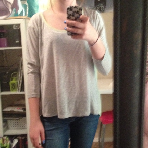 Grey and green 3/4 sleeve