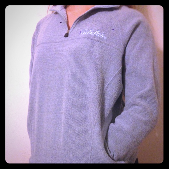 SOLD!!!-Cabelas sweater/sweatshirt