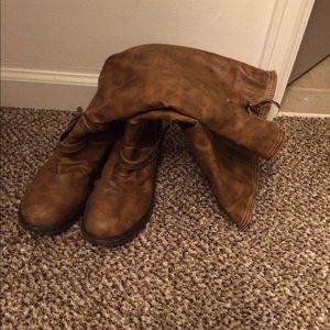 Size 9 Madden Girl riding boots