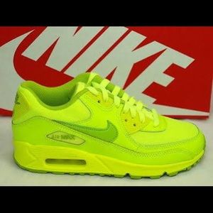 Nike | Shoes | Nike Air Max 9 Gs Volt Fierce Green | Poshmark