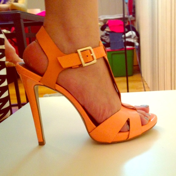 Sexy pastel orange heels