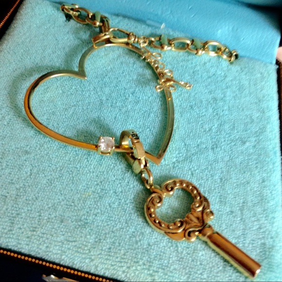 Juicy Couture long key to my heart necklace