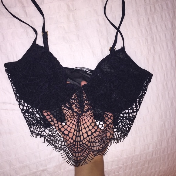 🚫SOLD🚫For love and lemons bat your lashes bra