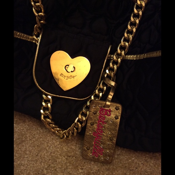 Betsey Johnson/betseyville p duffle bag - Picture 2 of 4