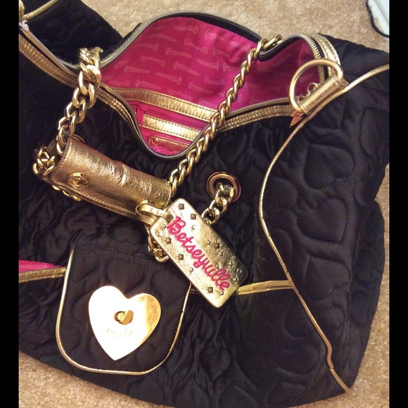 Betsey Johnson/betseyville p duffle bag - Picture 4 of 4