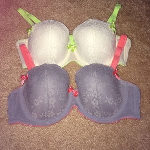 Two aerie bras, both barely worn!! 😍