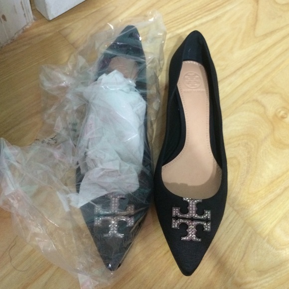 Tory burch flat