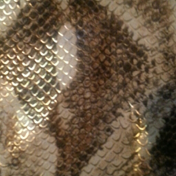 Purse - Picture 3 of 3