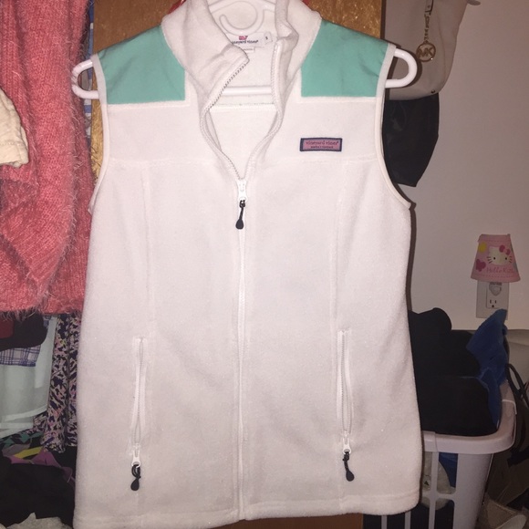 Vineyard Vines Outerwear - Vineyard Vines shep shirt vest