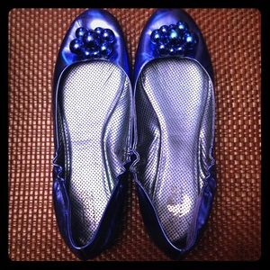 Guess Shiny Blue "Holiday" Flats.