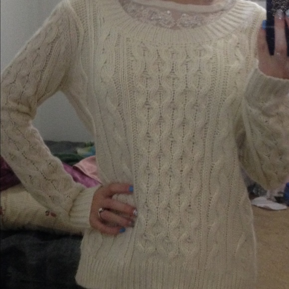 SOLD*** JCPenney Knit Cable Sweater