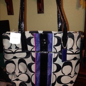 BRAND NEW COACH PURSE