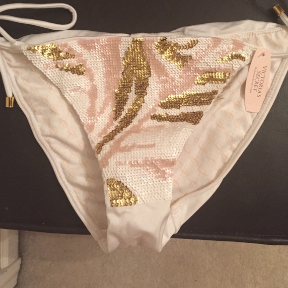 Victoria Secret white bottom - Picture 1 of 3