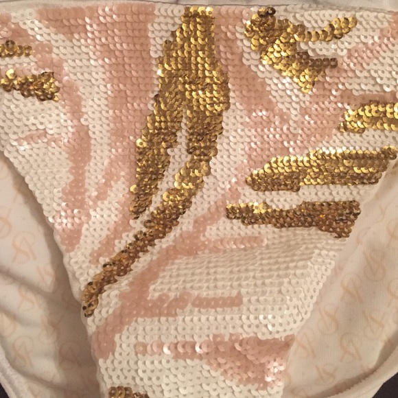 Victoria Secret white bottom - Picture 2 of 3