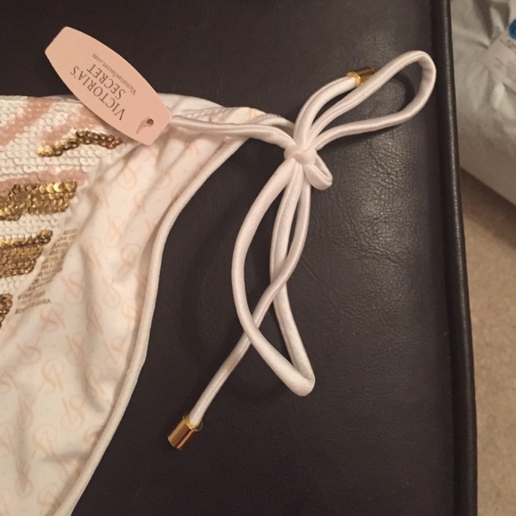 Victoria Secret white bottom - Picture 3 of 3