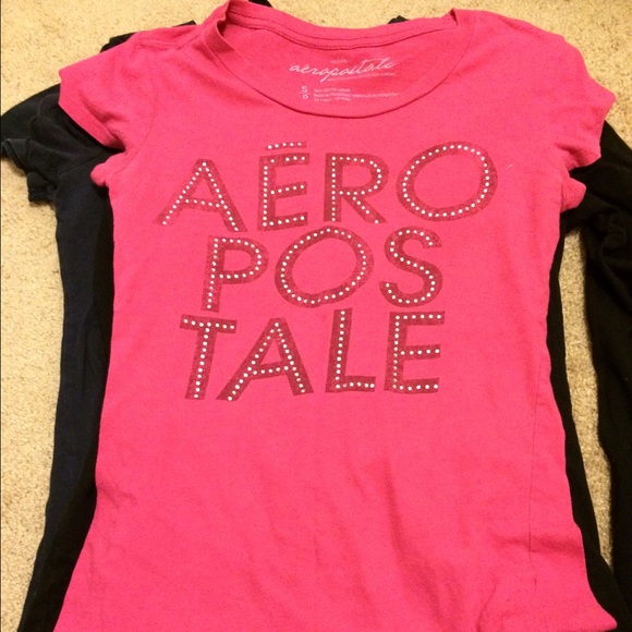 SOLD ON Ⓜ️!!!2 Aeropostale shirts