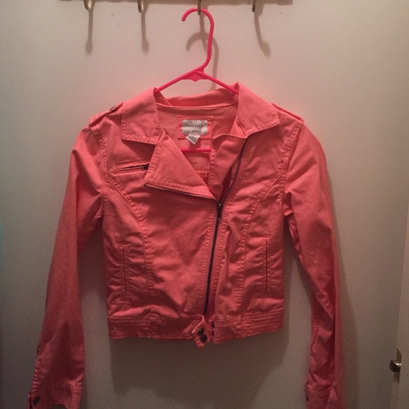 Bright pink spring/ summer jacket - Picture 1 of 3
