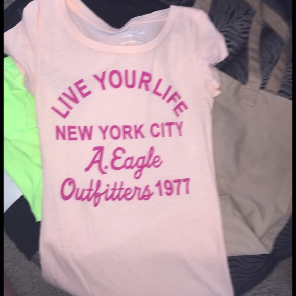 American eagle t-shirt