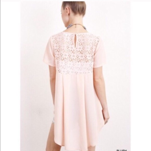 π π The BLUSHING hi-lo top - PINK - Picture 4 of 4
