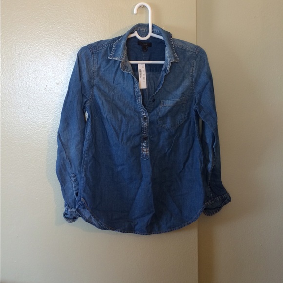 J. Crew Classic Chambray Shirt - Picture 2 of 3