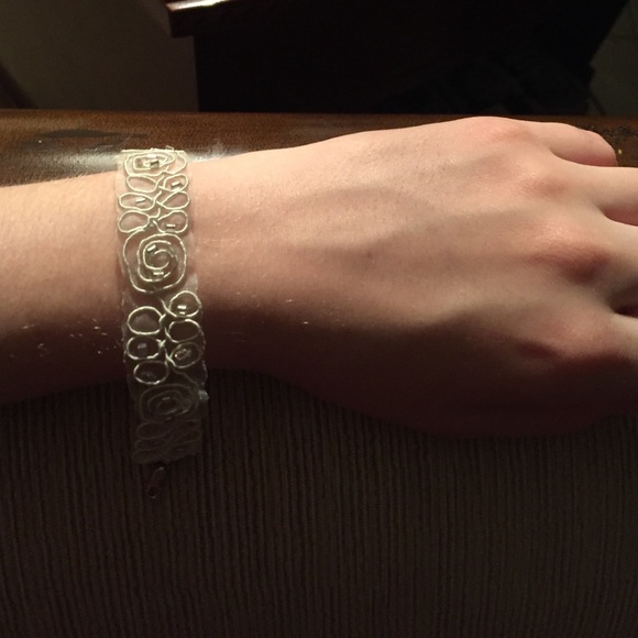 Anthropologie Giselle Beaded White Tulle Bracelet