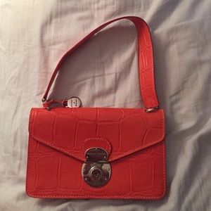 Dooney & Bourke bag