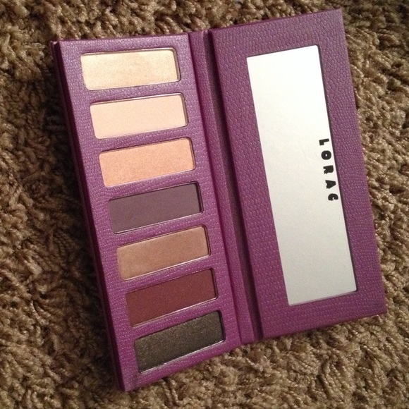 Lorac pallet