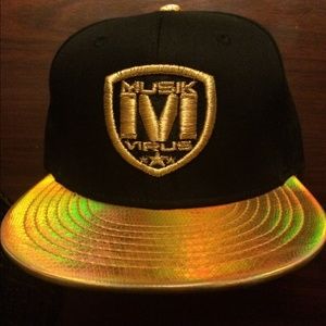 Musik Virus SnapBack Limited Edition