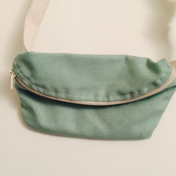 American appeal fanny pack