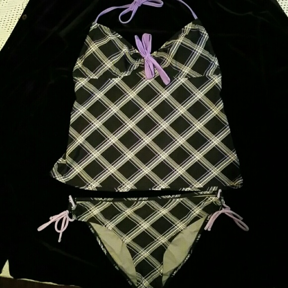 Hurley swimsuit - Picture 1 of 2
