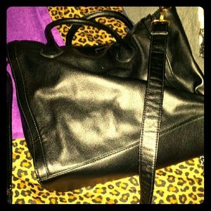 All Black Cross body ( leopard print inside) ????