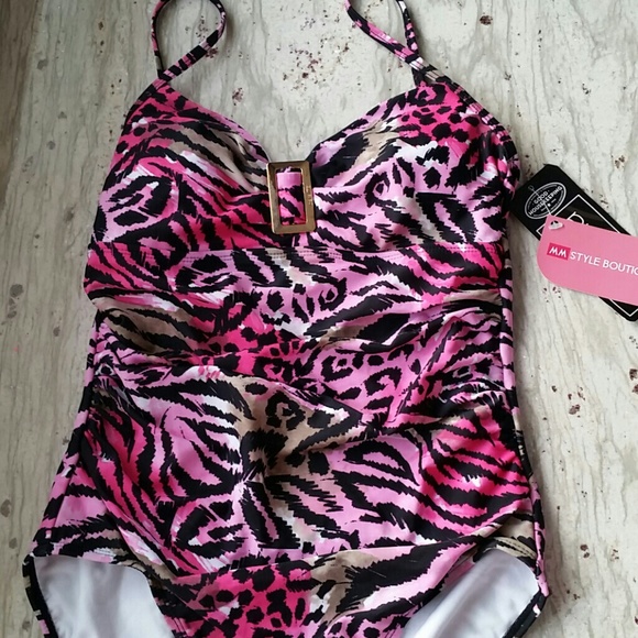 Swim suit