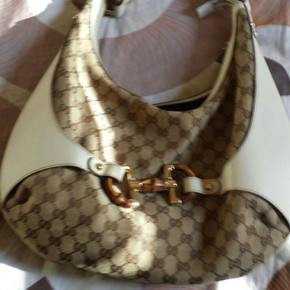 Gucci authentic  shoulder  bag sold  $400 ebay - Picture 1 of 3