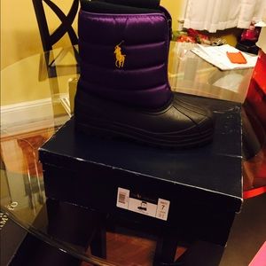 Ralphlauren polo snow boot.