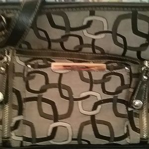 Bundle for mpoul including tote $22