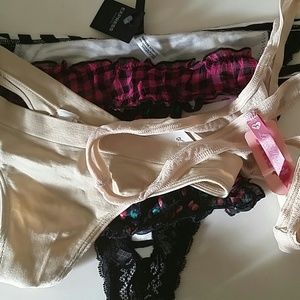Mix lot of panties 4 pair