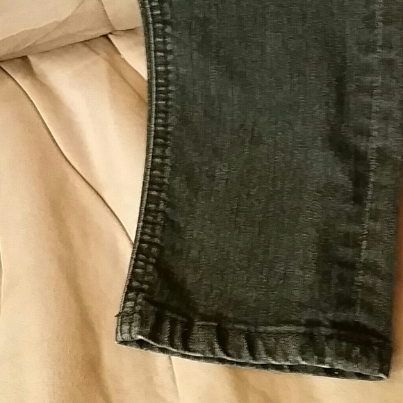 Jean's - Picture 2 of 2