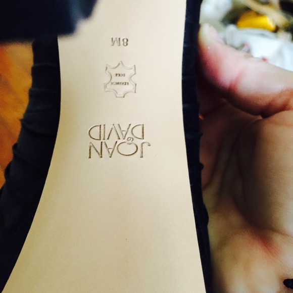 Shoes - Picture 4 of 4