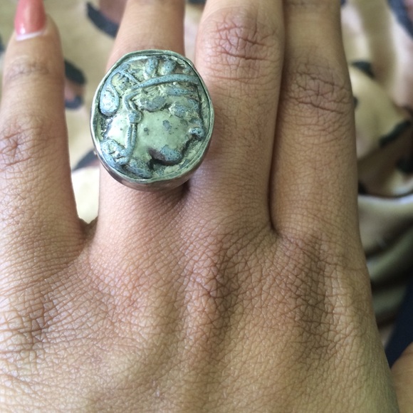 RING BUNDLE - Picture 5 of 5
